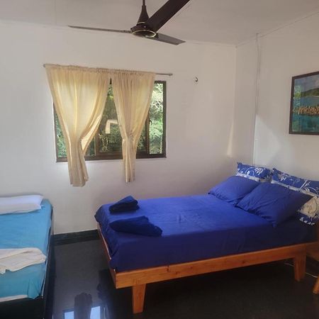 Papayas Self Catering Room ヴィクトリア エクステリア 写真
