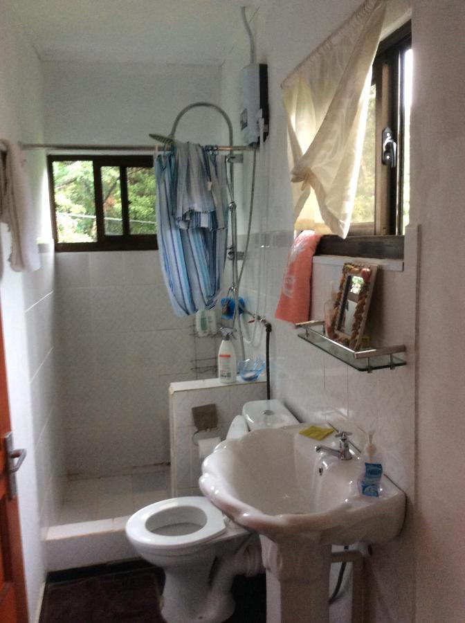 Papayas Self Catering Room ヴィクトリア エクステリア 写真